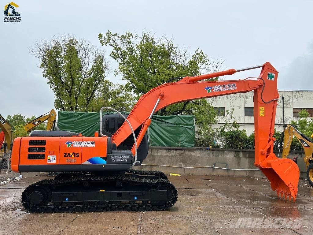 Hitachi 200 Midibagger  7t - 12t