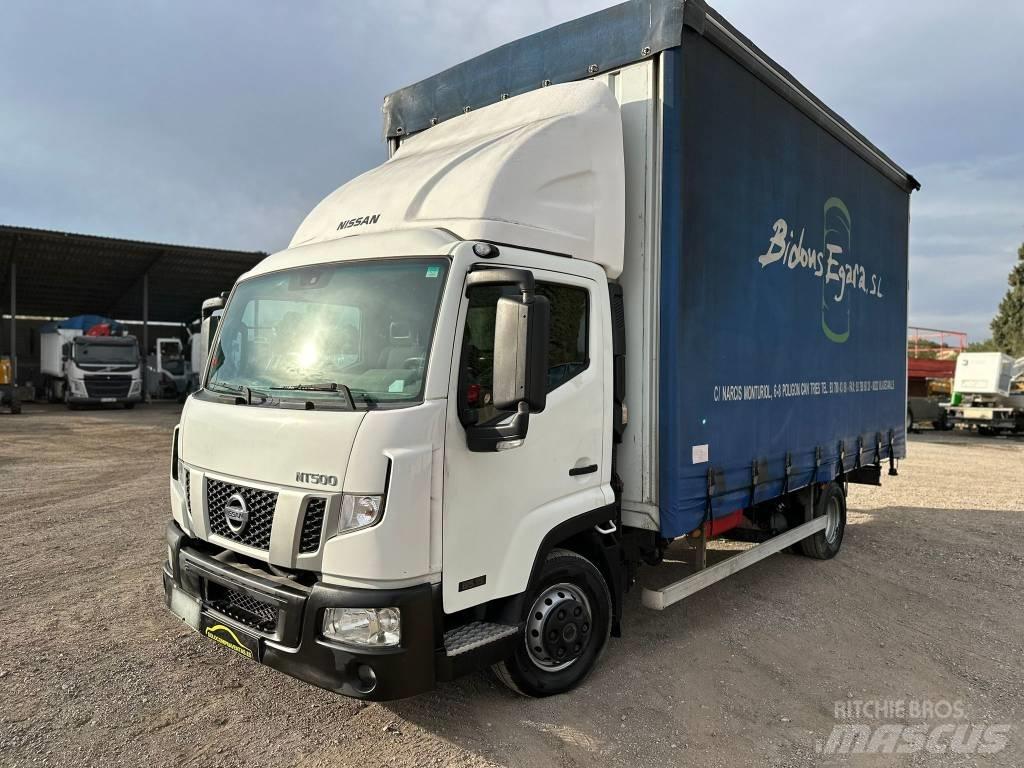 Nissan NT500 Pickup/Pritschenwagen