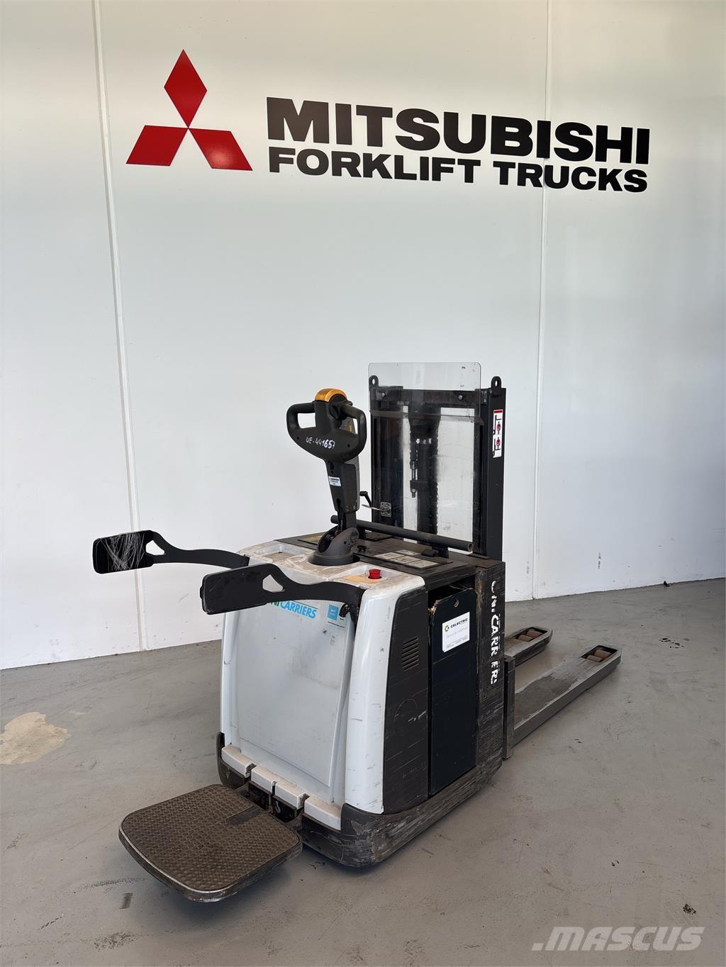 UniCarriers PDP200 Zelfrijdende stapelaars