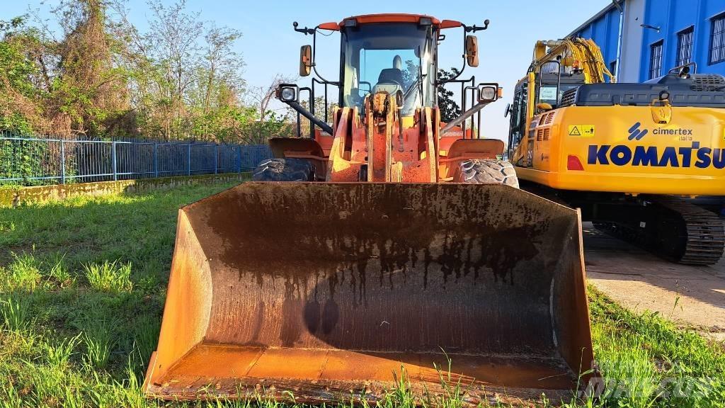 Hitachi W190 Radlader