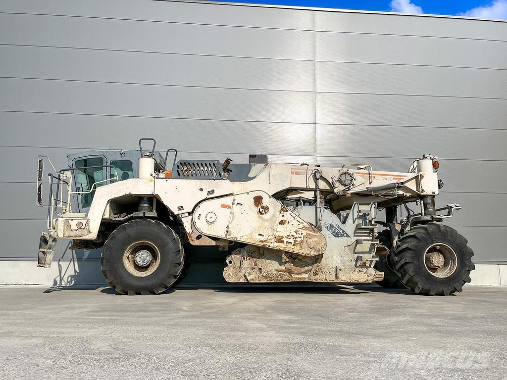 Wirtgen WR 2400 Asphalt-Recycler