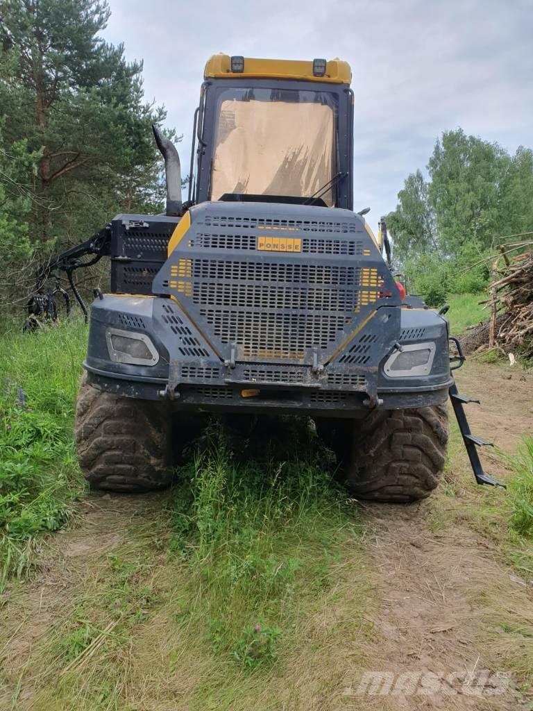 Ponsse Ergo 8W Harvester