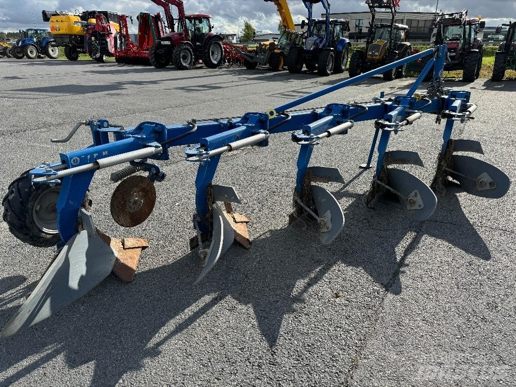 Överum CT 5975 XLP Konventionelle Pflüge
