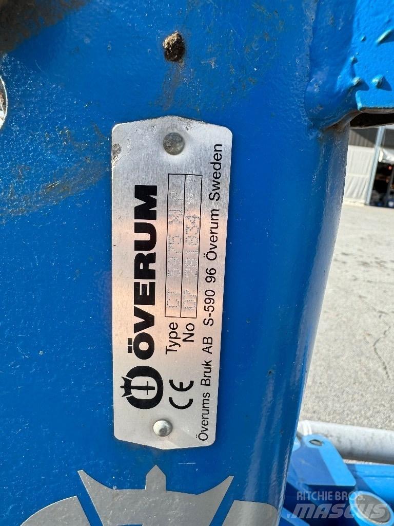 Överum CT 5975 XLP Konventionelle Pflüge