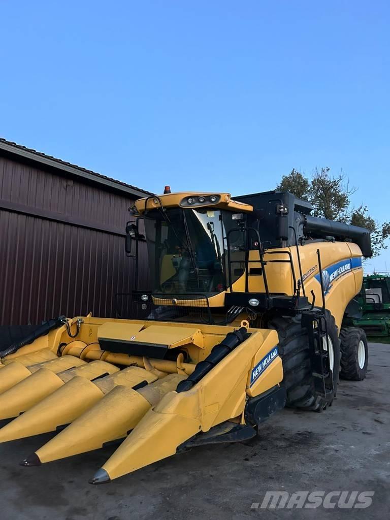 New Holland CX 5090 Mähdrescher