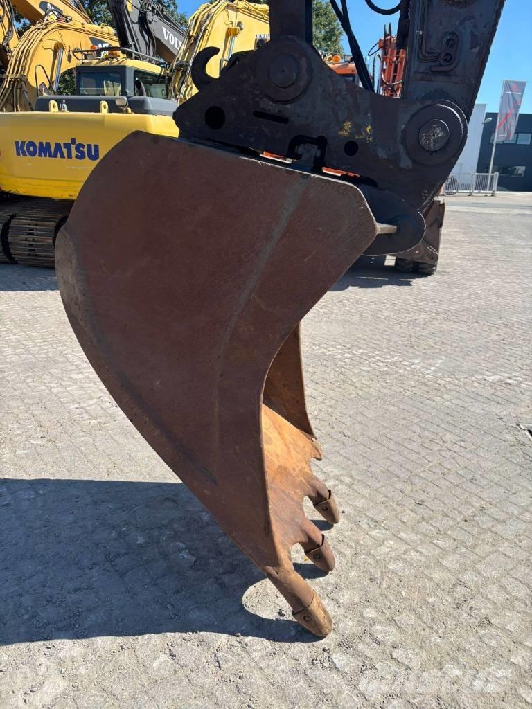Volvo EC 210 B LC Raupenbagger