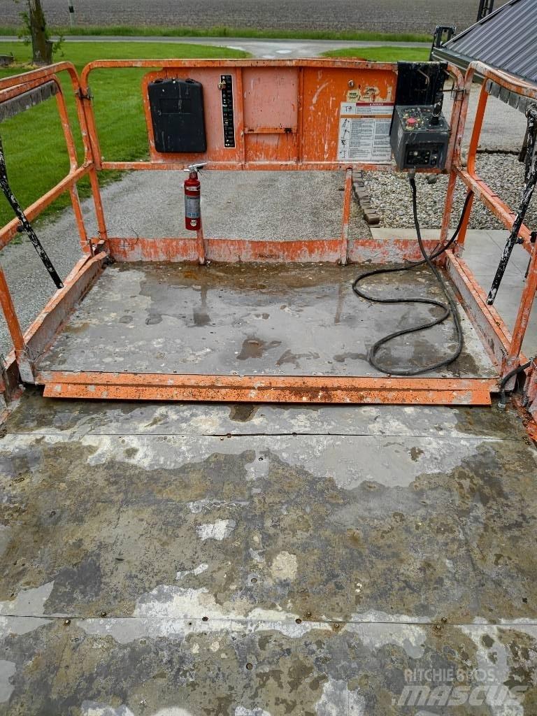 JLG 4394 RT Scheren-Arbeitsbühnen
