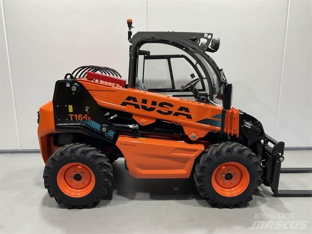 Ausa T164EX4 Teleskopbühnen