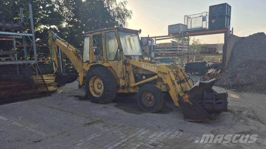Ford 4500 Baggerlader