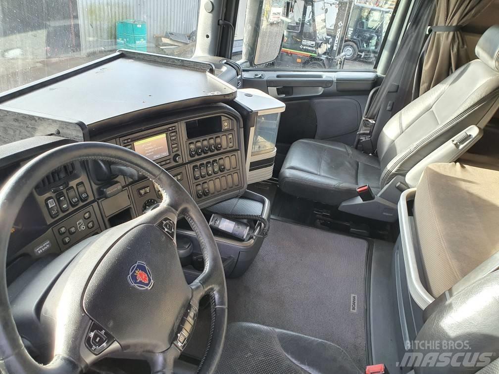 Scania R 490 Kleinholztransporter