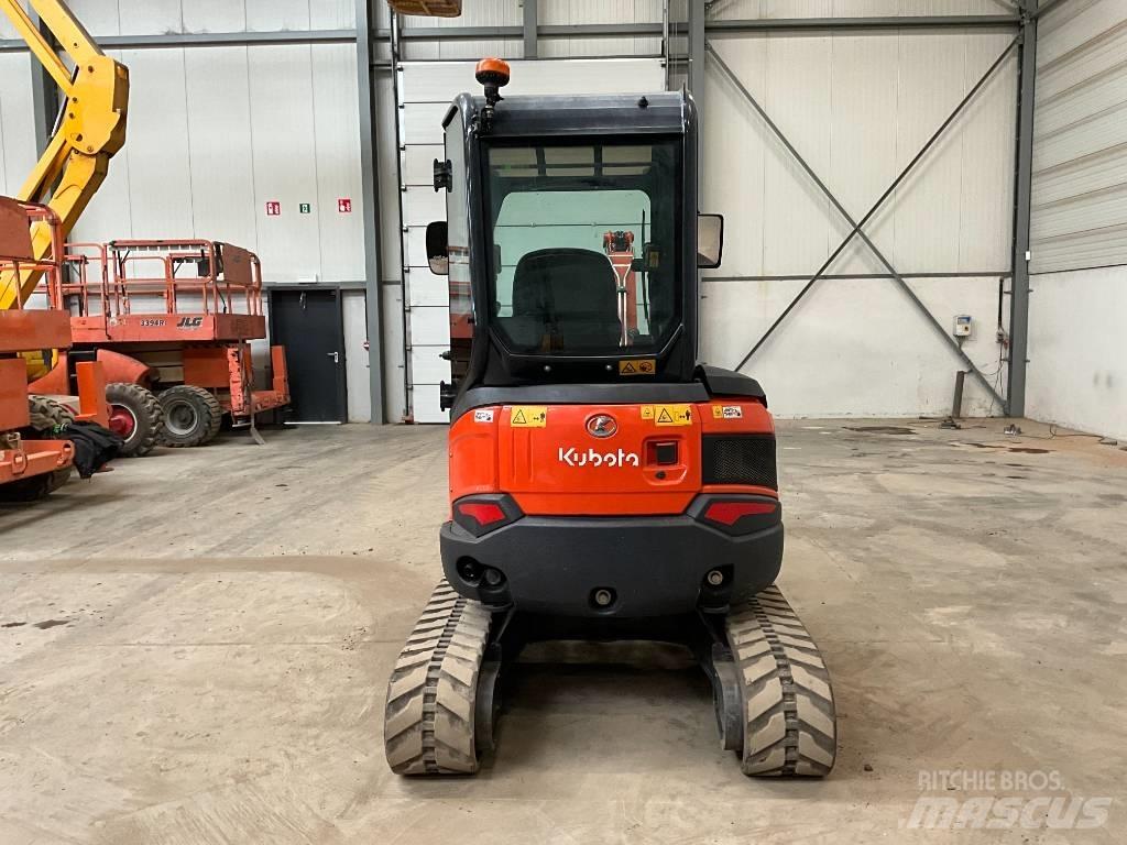 Kubota U 27-4 HI Minibagger < 7t