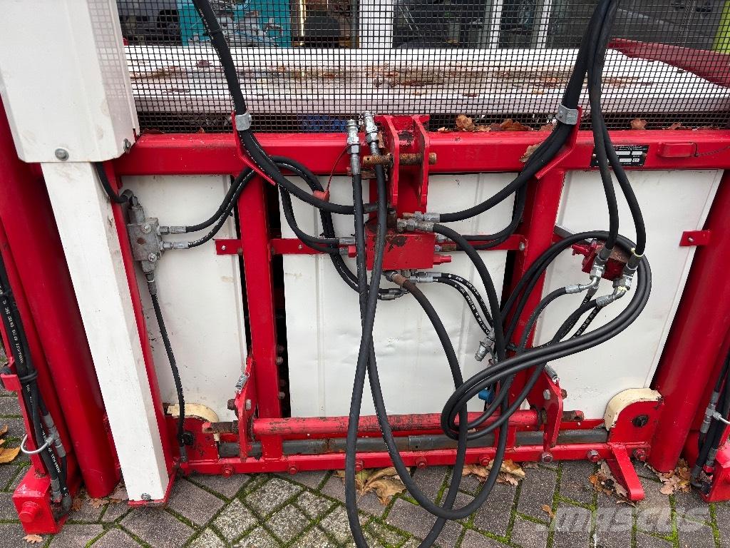 Trioliet TU 195 Ballenschredder, -schneider und -wickler