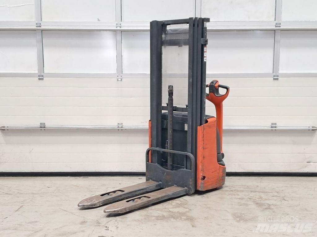 Linde L12 Deichselstapler