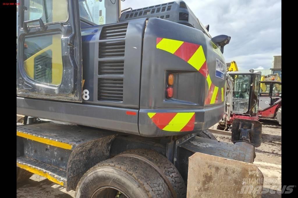 Komatsu PW 148-8 Mobilbagger