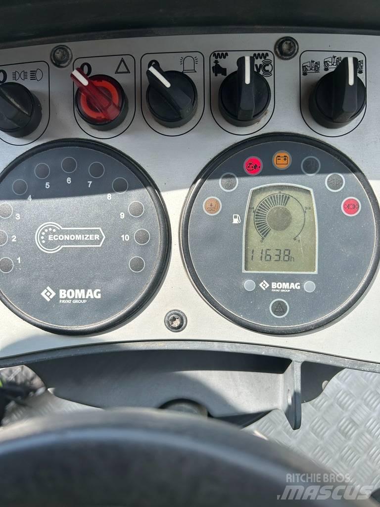 Bomag BW 120 AD-5 Tandemwalzen