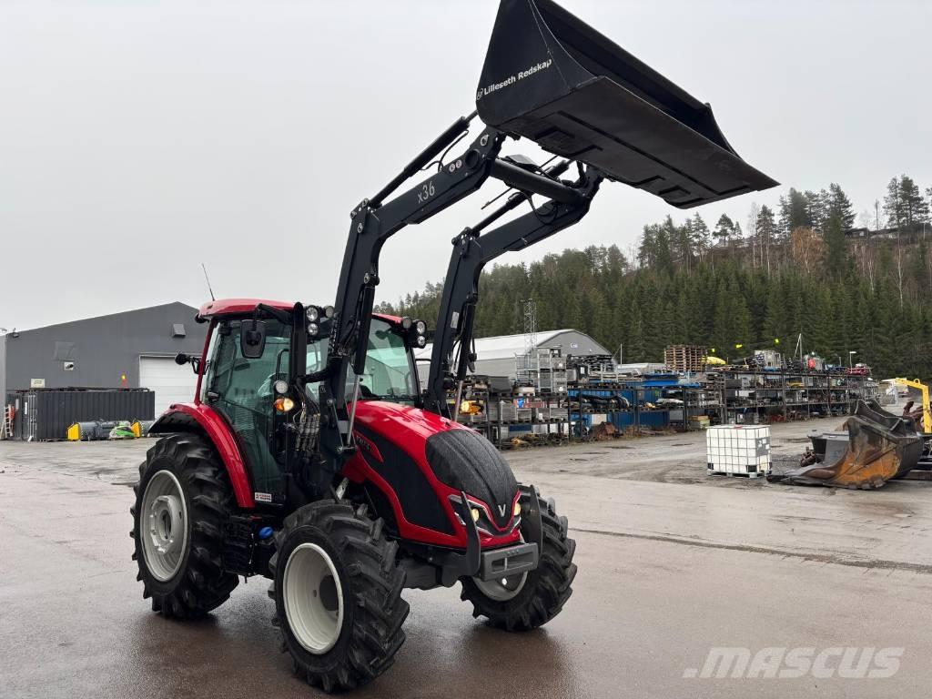 Valtra A 95 Traktoren