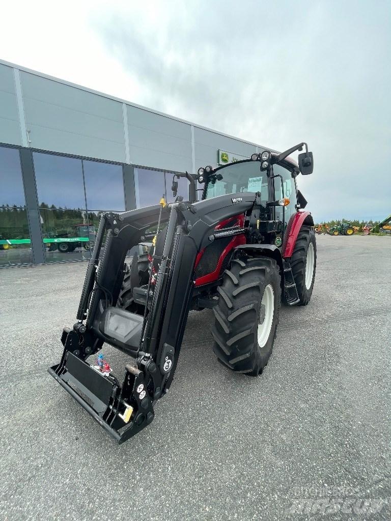 Valtra A105 Traktoren