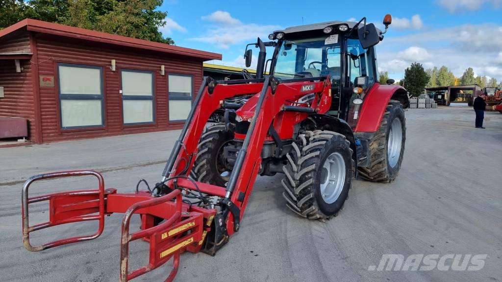 Massey Ferguson 5710 Traktoren