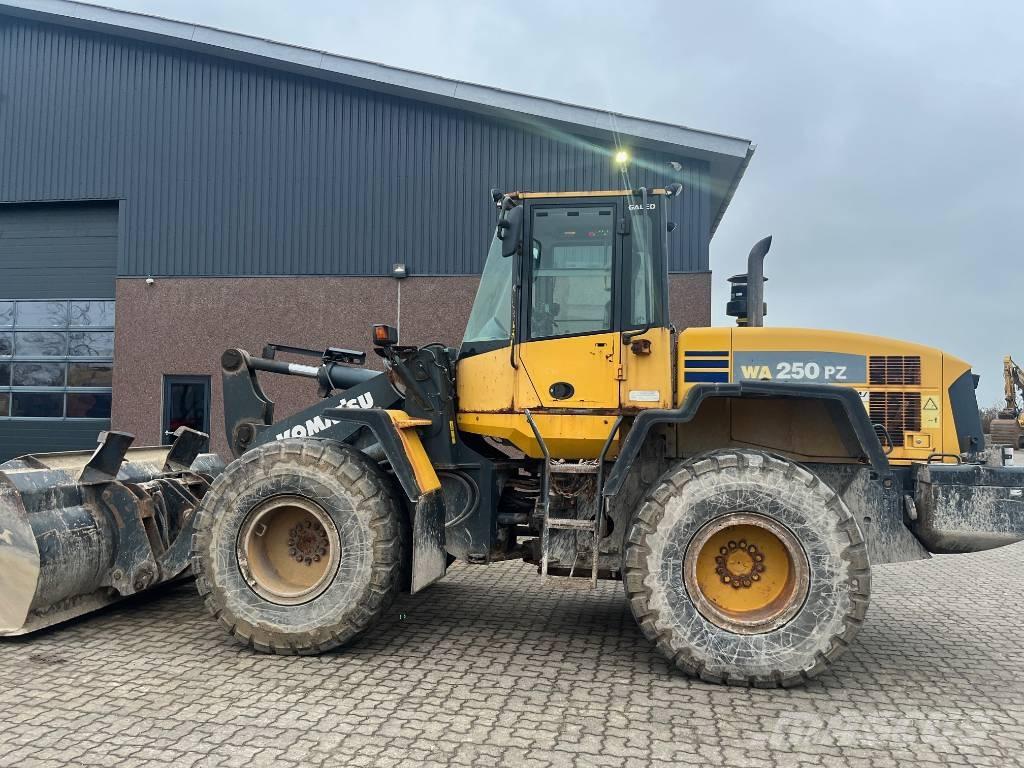 Komatsu WA 250 PZ-5 Radlader