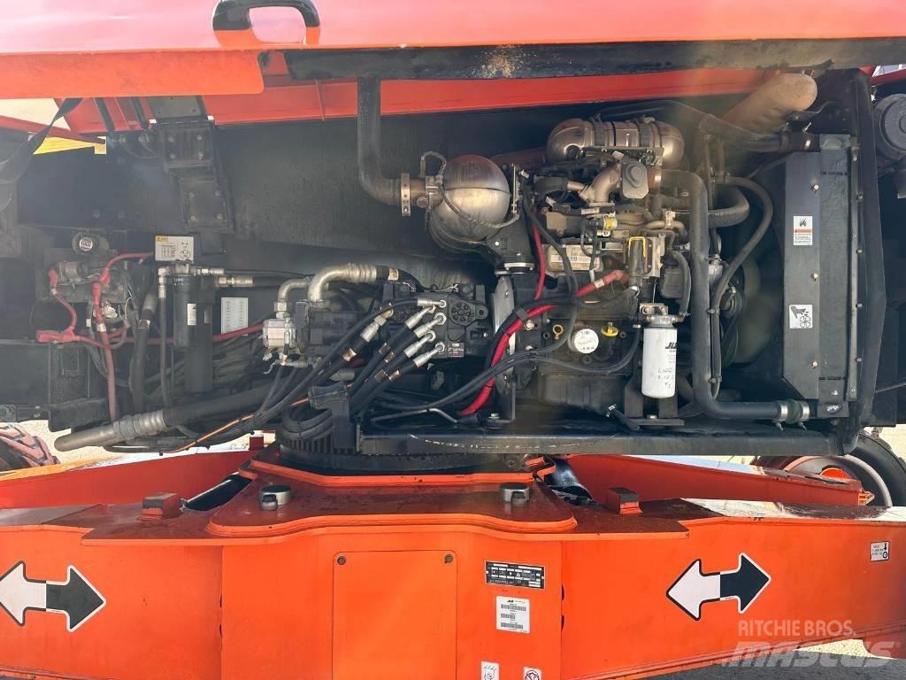 JLG 1500AJP Gelenkteleskoparbeitsbühnen