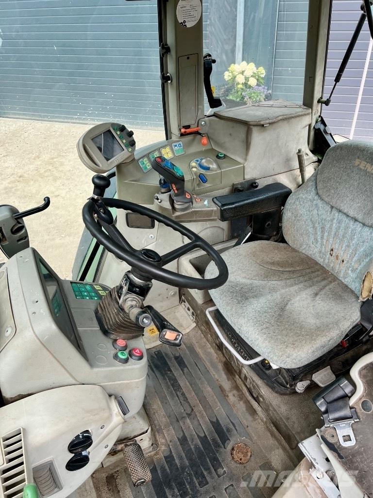 Fendt 712 Vario Traktoren
