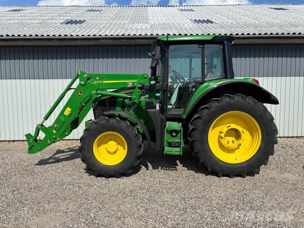 John Deere 6120 M Traktoren