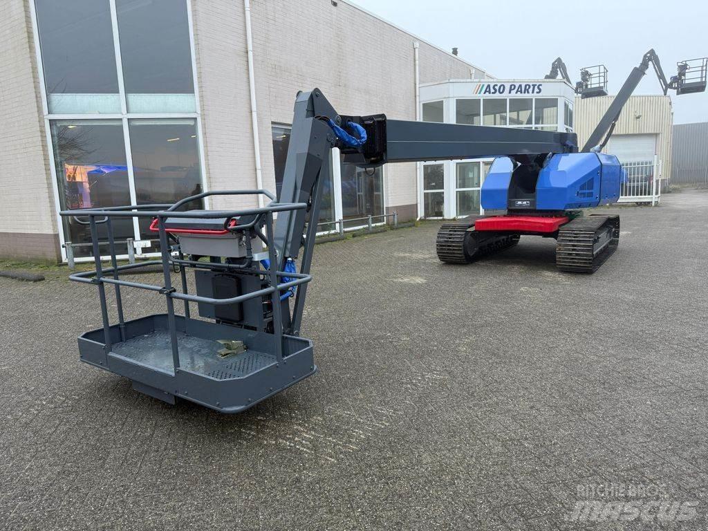 Aichi SR21 CJM Teleskopbühnen