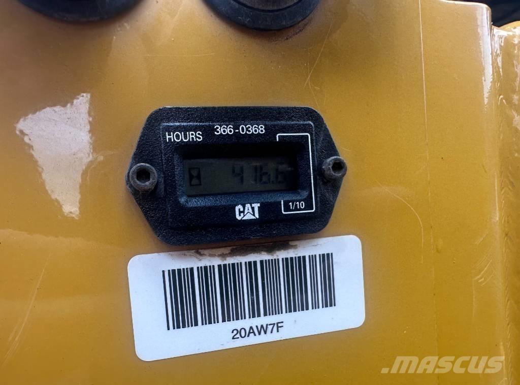 CAT CB 1.7 Tandemwalzen