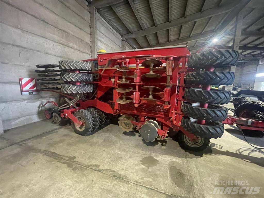 Horsch Pronto 4 DC Drillmaschinen
