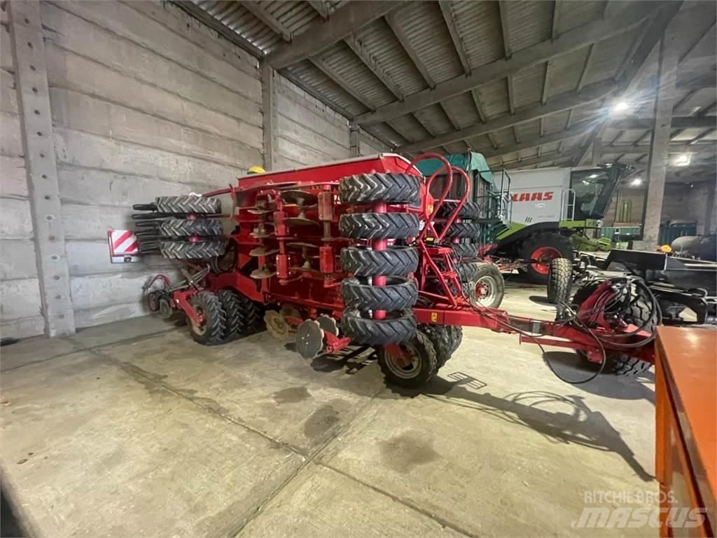Horsch Pronto 4 DC Drillmaschinen
