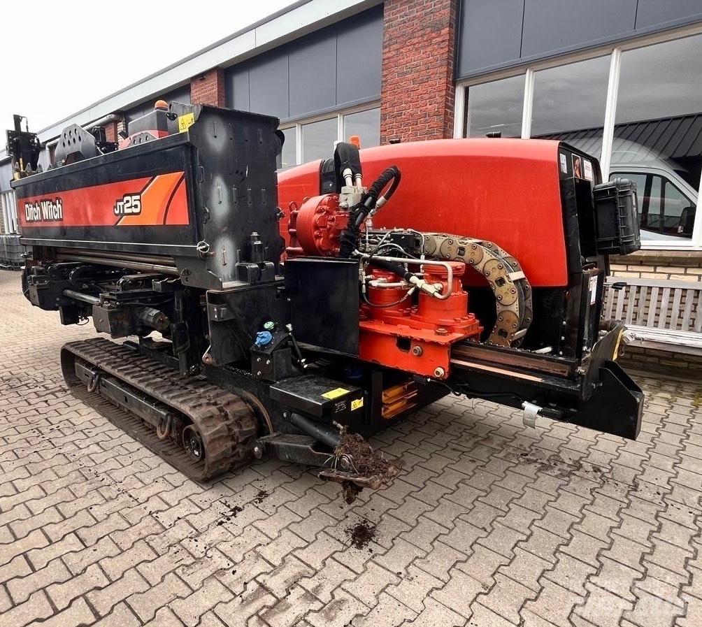 Ditch Witch JT 25 Horizontale Richtungsbohrgeräte