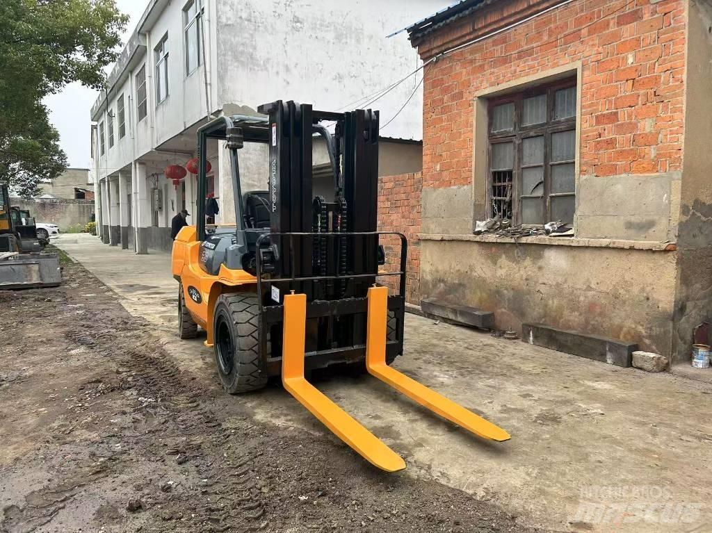 Toyota 5 ton Diesel heftrucks