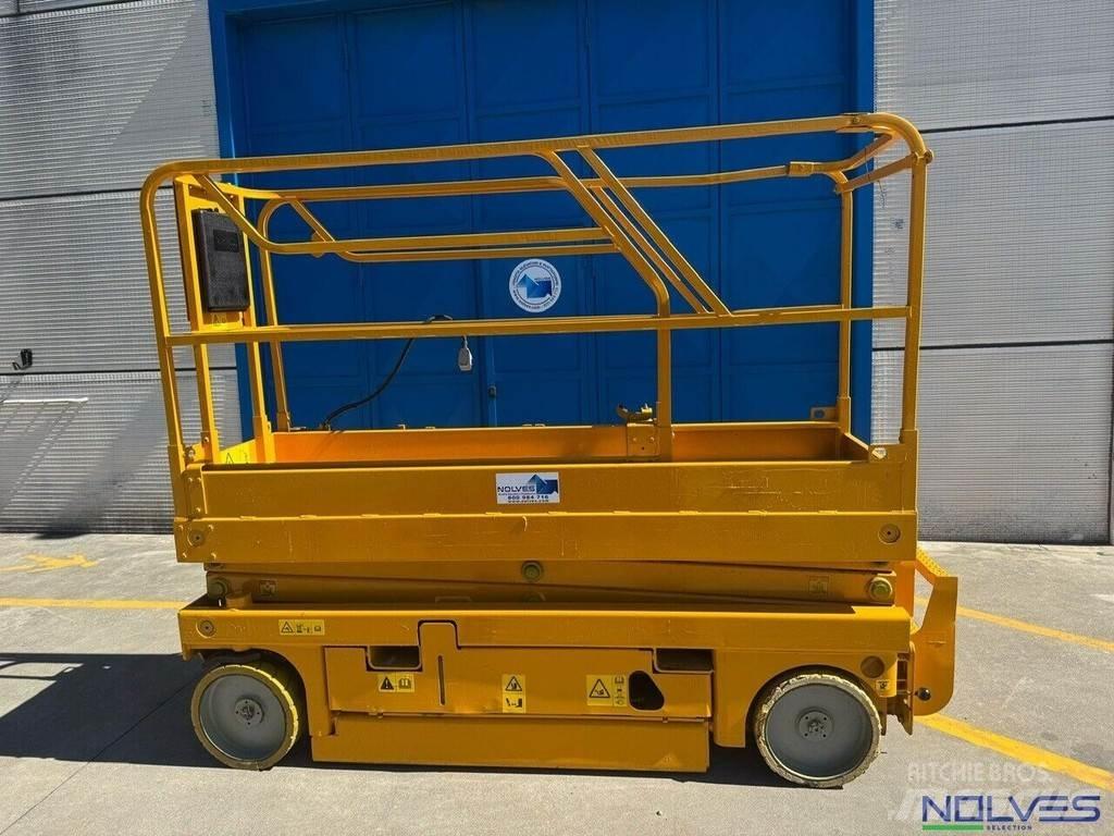 Haulotte COMPACT8 Scheren-Arbeitsbühnen