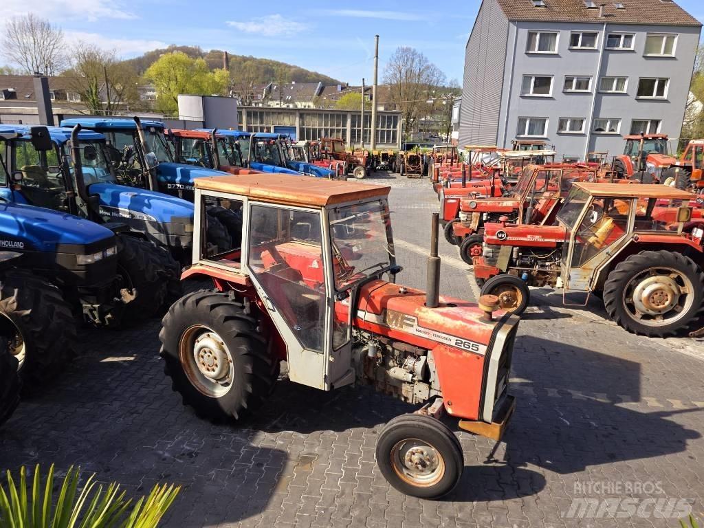 Massey Ferguson 265 Traktoren