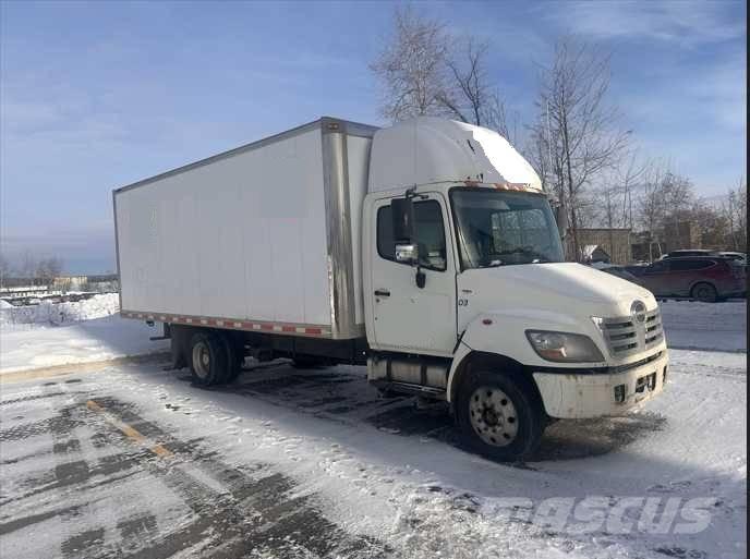 Hino 185 Kofferaufbau