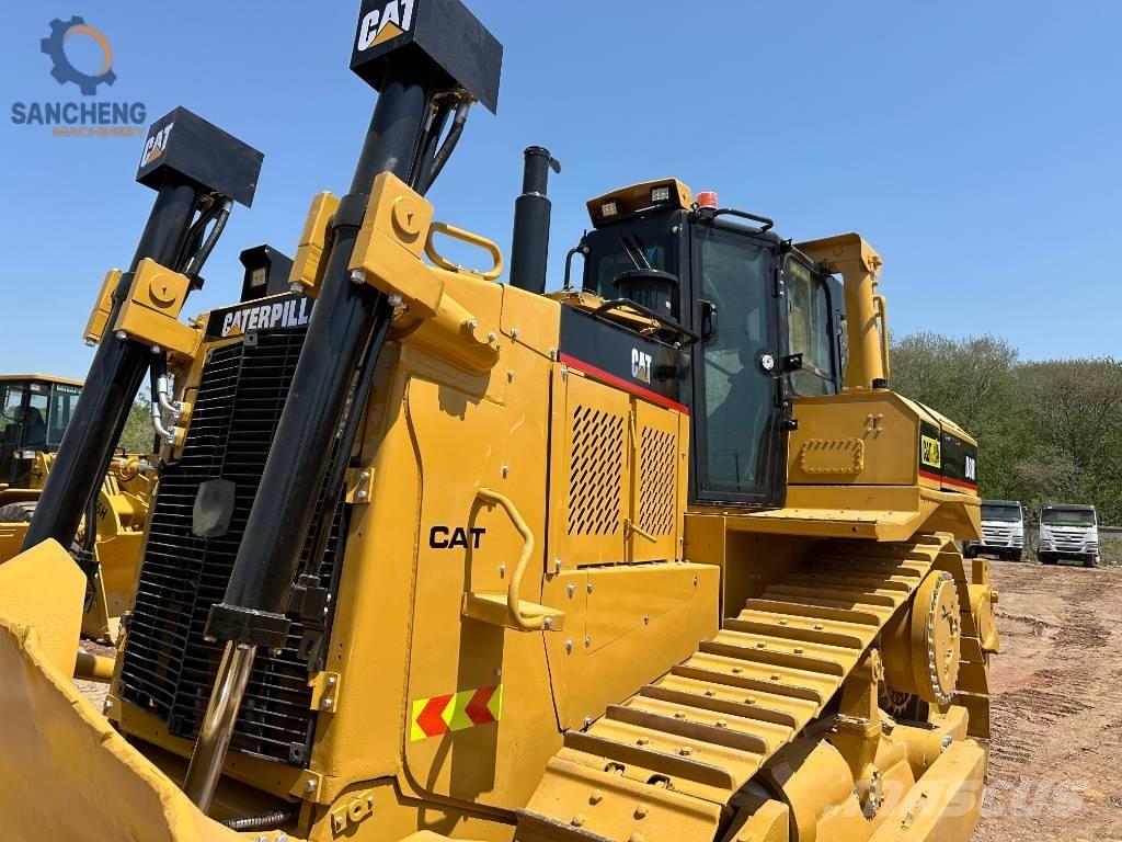 CAT D8R Bulldozer