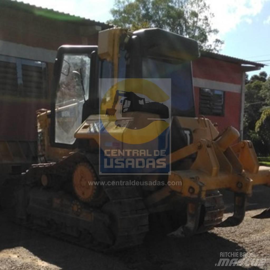 CAT D 6 N XL Bulldozer