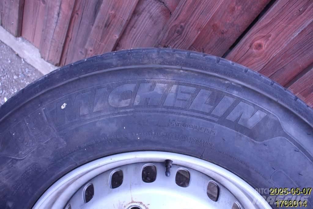 Michelin X MULTI Reifen