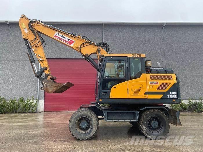 Hyundai HW140 Spezialbagger