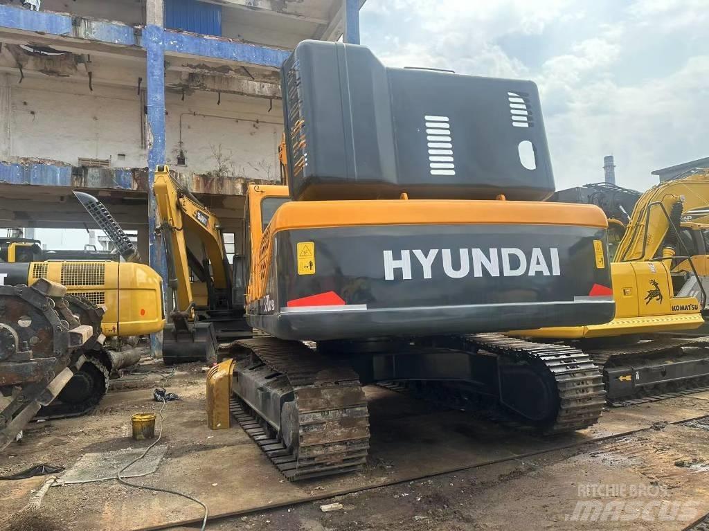 Hyundai 330-9S Raupenbagger