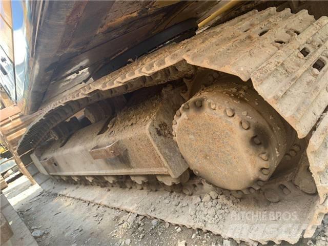 Hyundai R215-7 Raupenbagger