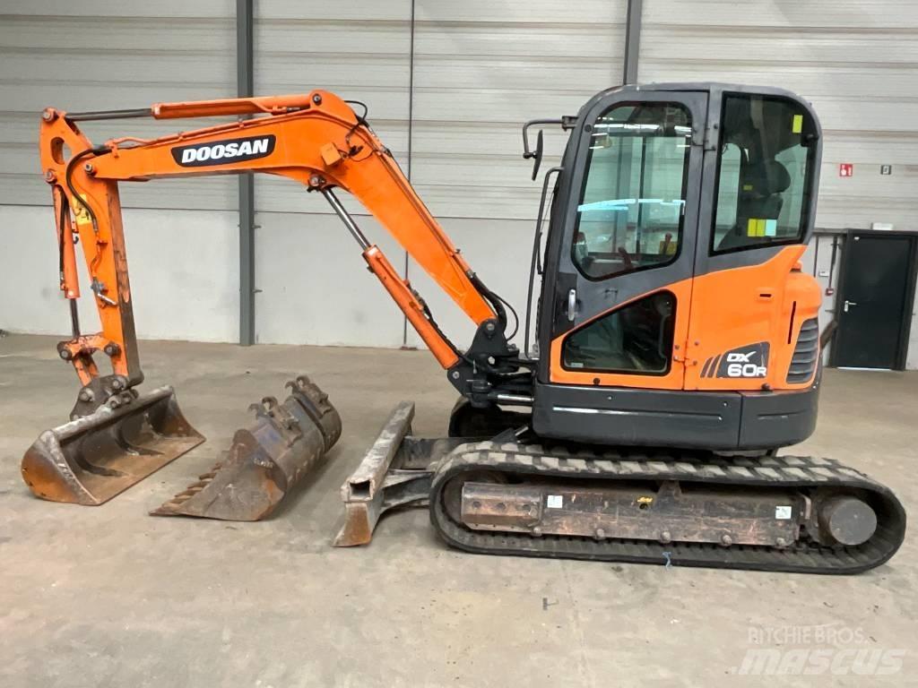 Doosan DX 60 R Minibagger < 7t