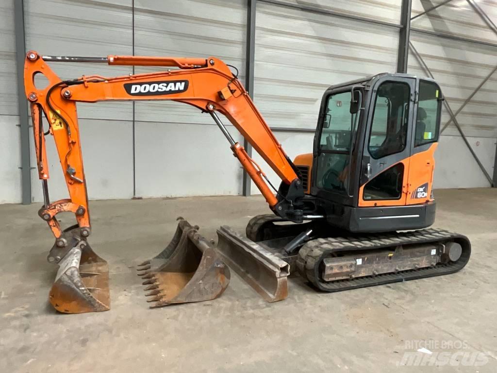Doosan DX 60 R Minibagger < 7t