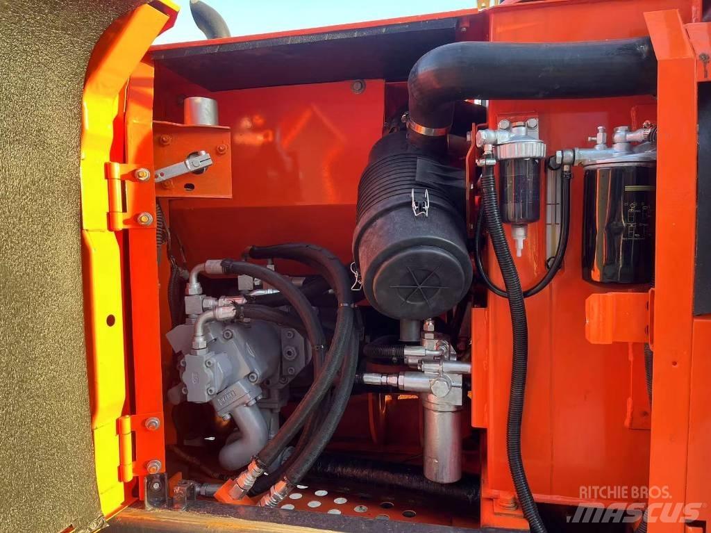 Hitachi ZX 70 Raupenbagger