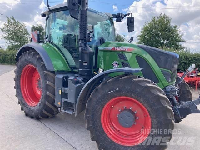 Fendt 720 Vario Traktoren