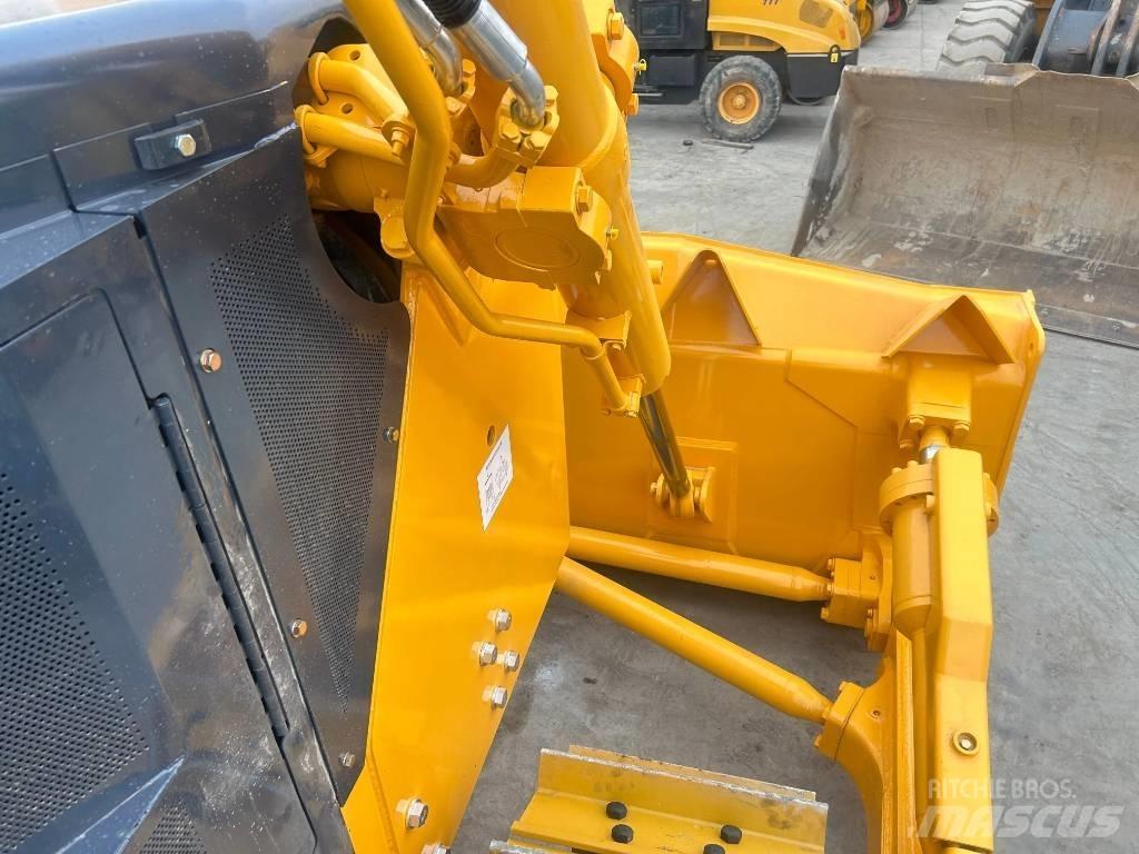 Shantui SD 32 Bulldozer
