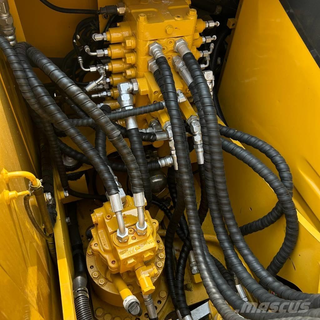 Komatsu 110 Raupenbagger