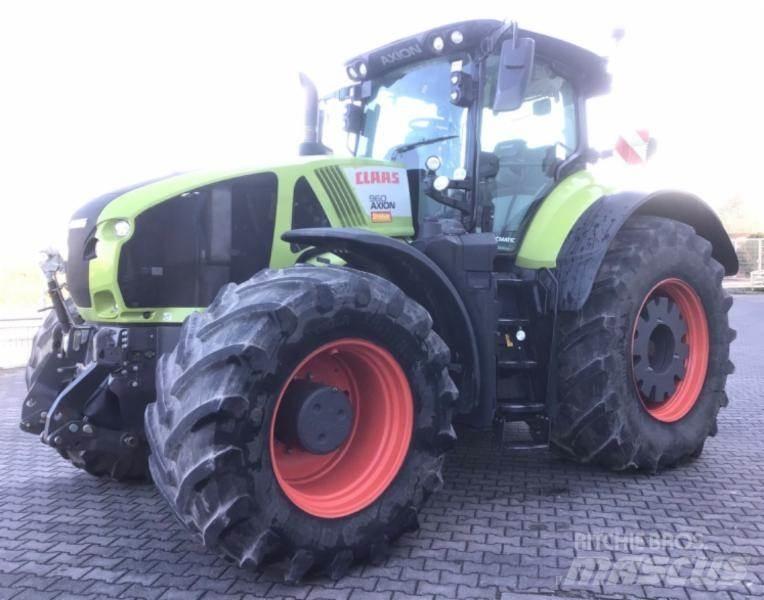 CLAAS AXION 960 Traktoren