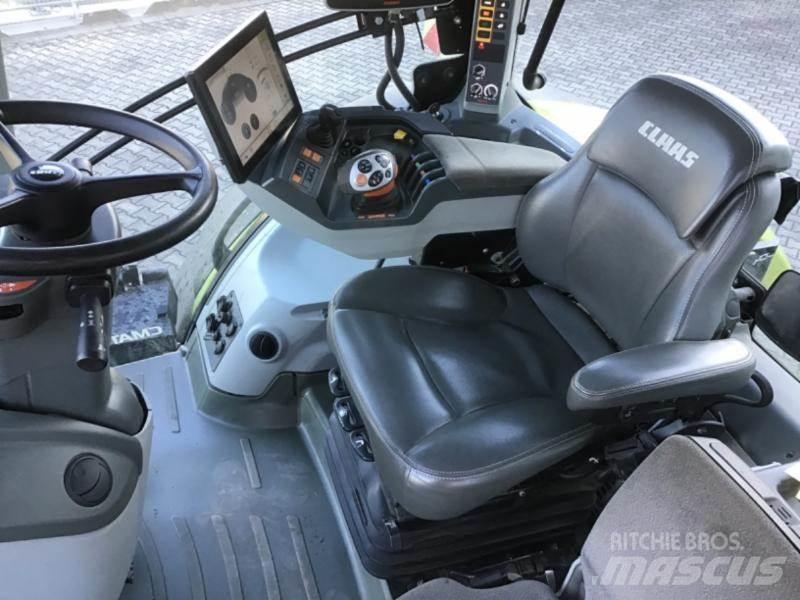 CLAAS AXION 960 Traktoren