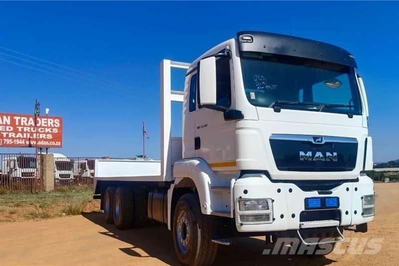 MAN TGS 33-480 Andere Fahrzeuge